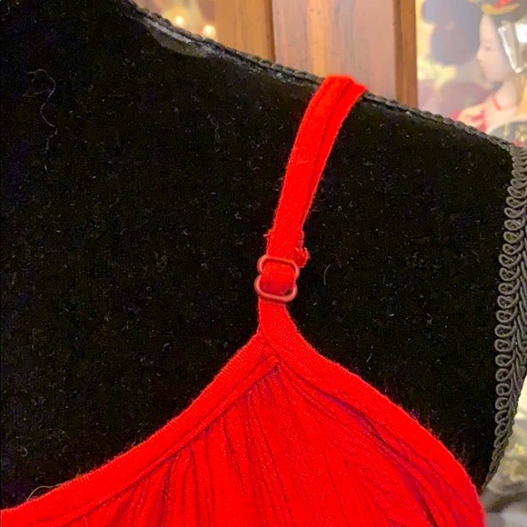 A&K Cold Shoulder Top 🎀 - Picture 4 of 7